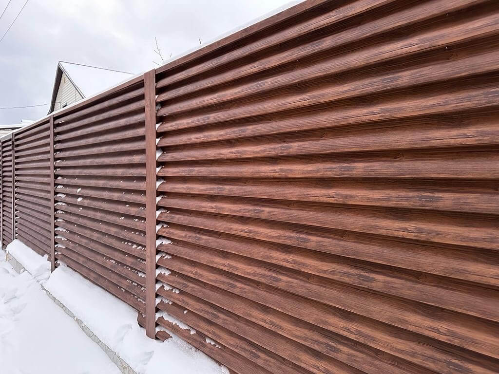 Забор-жалюзи из ламелей еврожалюзи 43м Каштан Printech в Красногорске