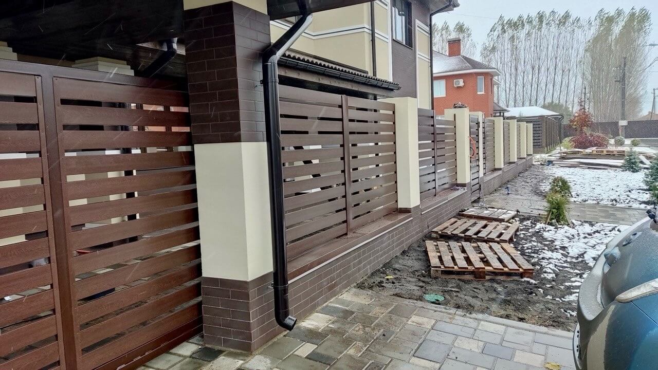 Забор-ранчо из металлопланкена 26м Мореный Дуб Printech фото 2 в Красногорске