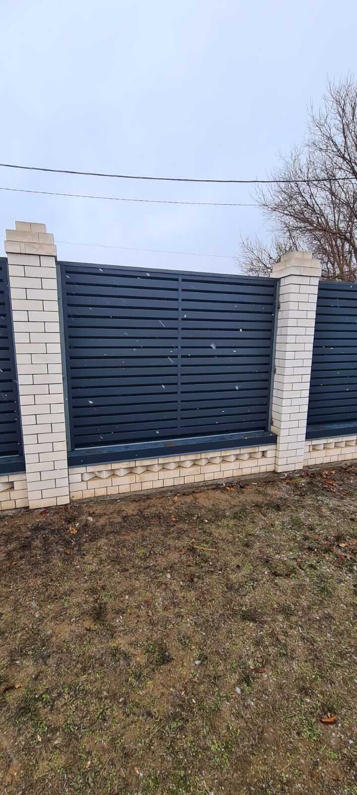 Забор-жалюзи из ламелей Хай-Тек 23м RAL7024/7024 Серый Графит двусторонний МАТТЕ фото 1 в Красногорске